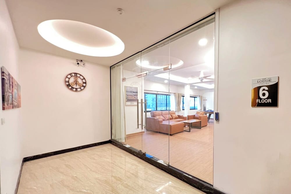 Family Penthouse - Photo 6