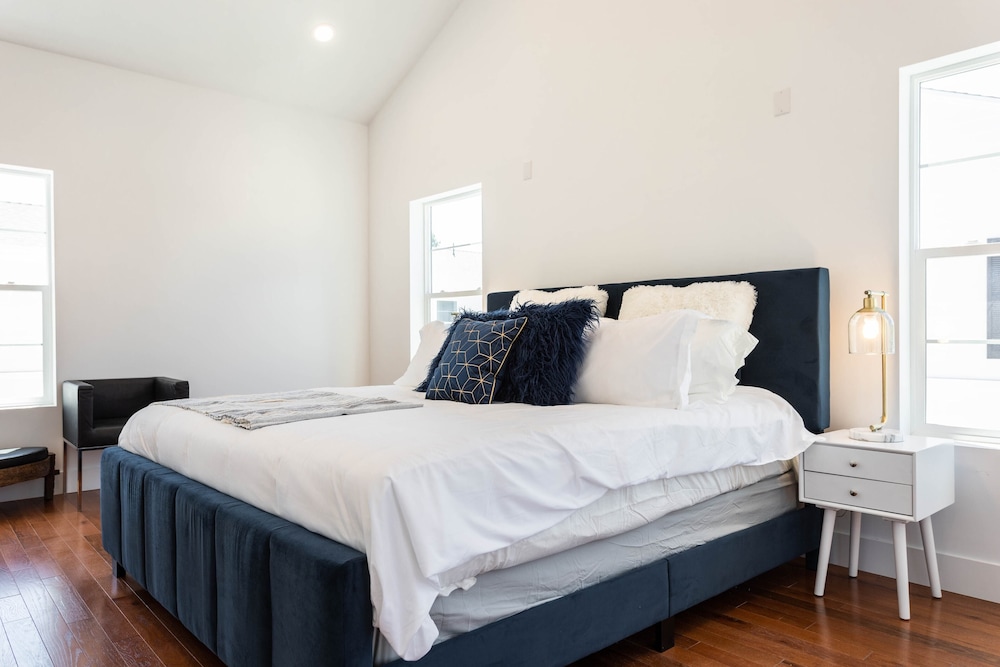 House (3 Bedrooms)