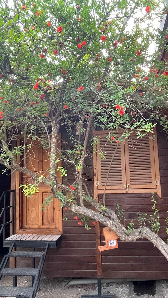 Bungalow, Garden View - Photo 27