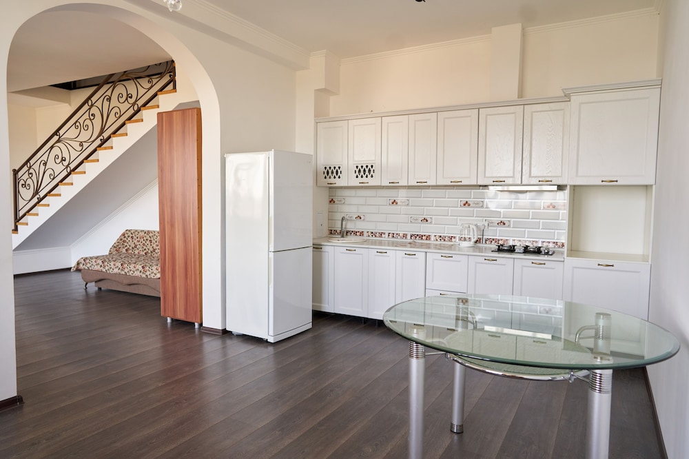 Townhome photo 1