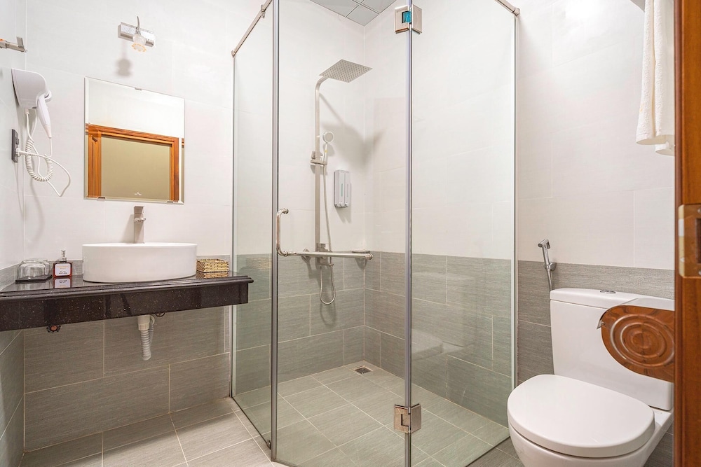 Standard Quadruple Room - Photo 3