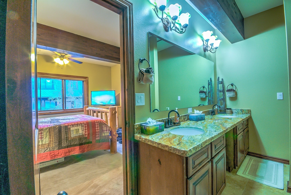 3 Bedroom, 4 Bathroom - 24 photo 3