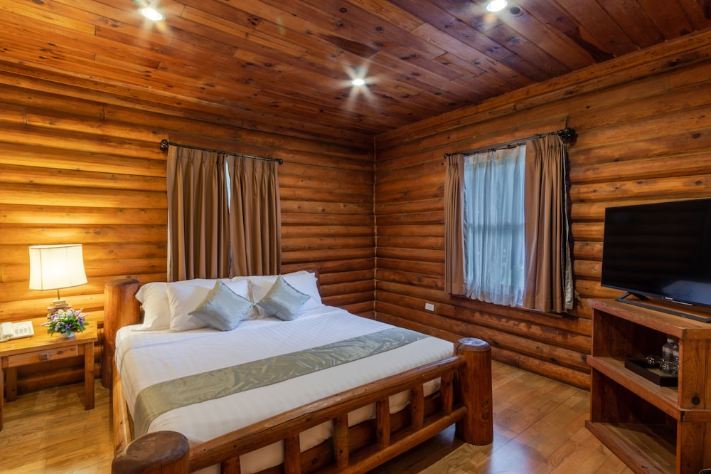 Log home - Photo 7