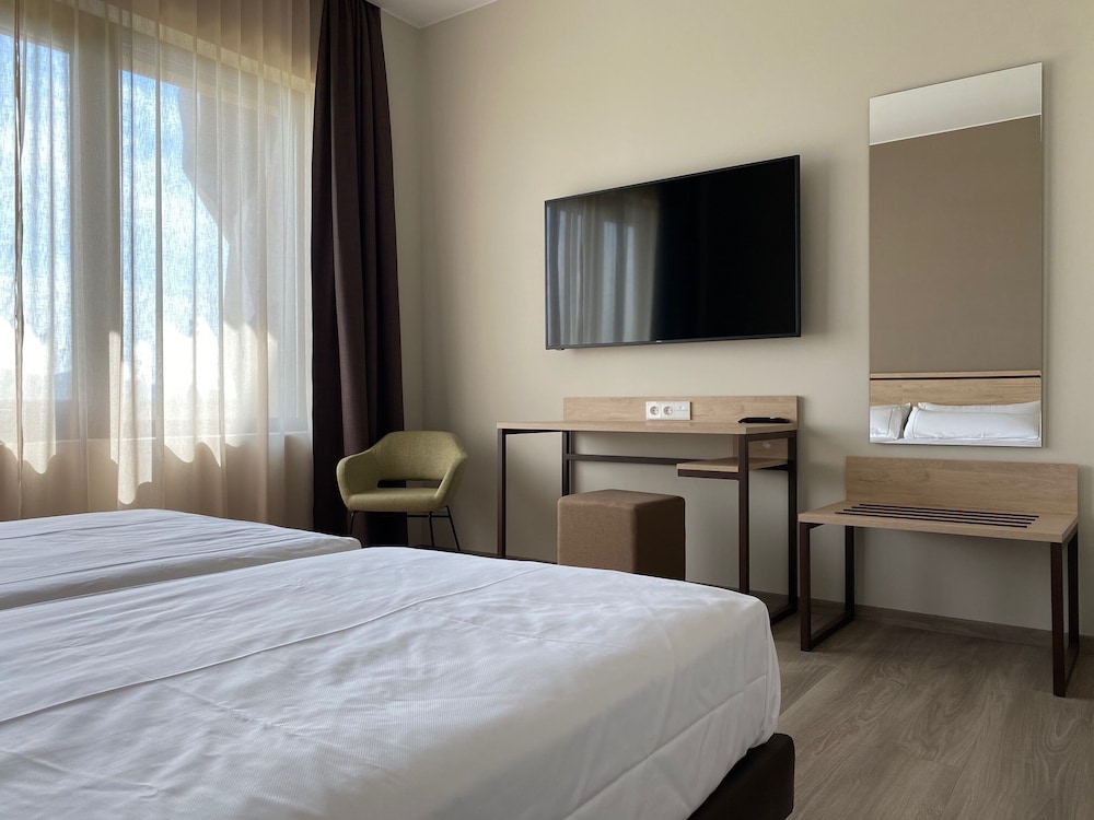 Standard Twin Room photo 3