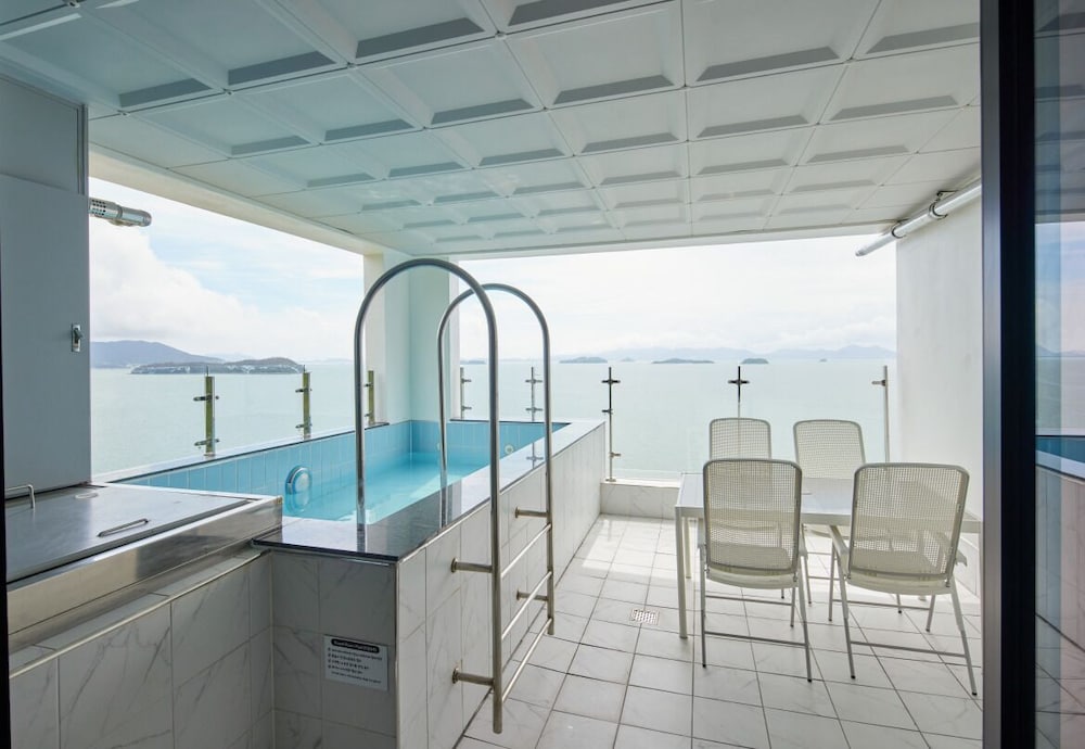 HEMIRION POOL VILLA_EXECUTIVE photo 2