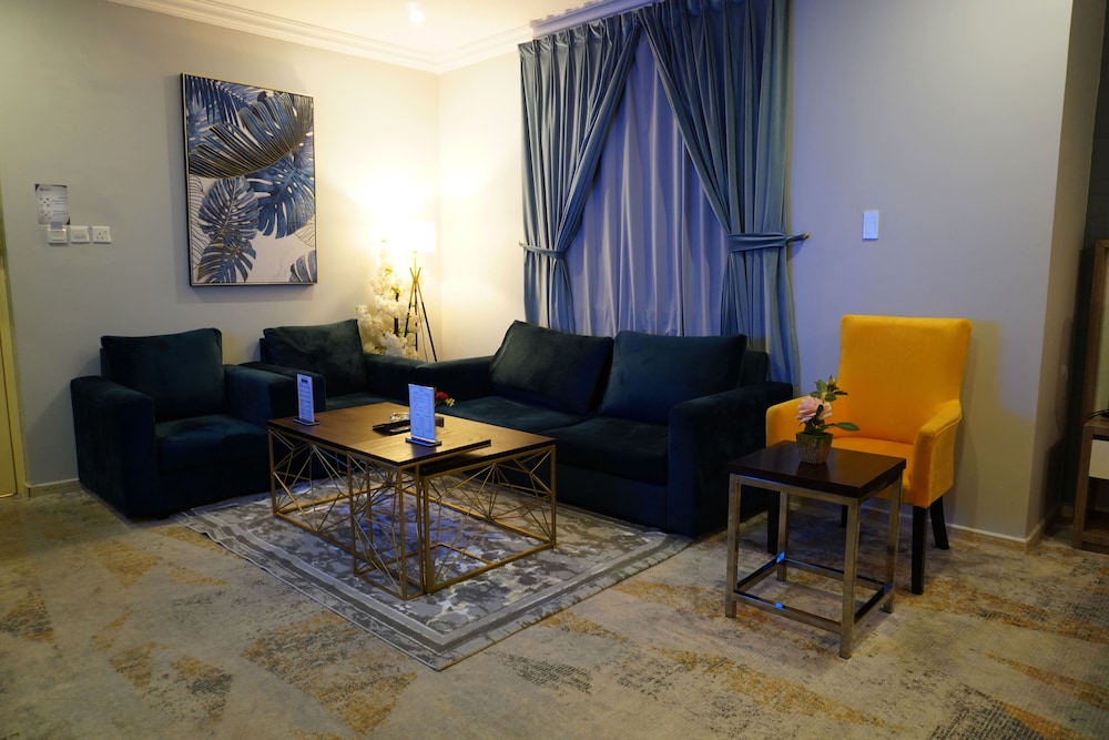 Family Apartment (One-Bedroom Apartment) - Photo 18
