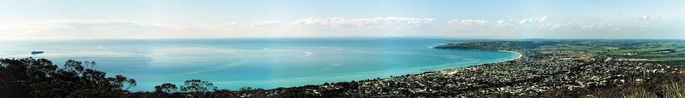 Panoramic Penthouse, 1 King Bed, Bay View photo 2