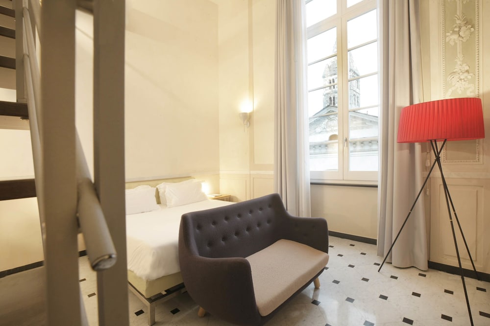 Junior Suite (4 Adults) photo 2