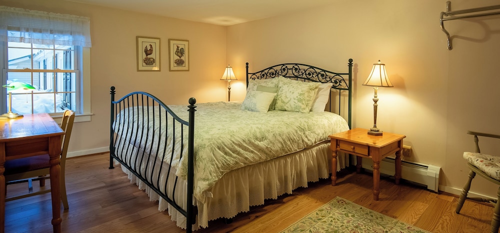 Classic Double Room