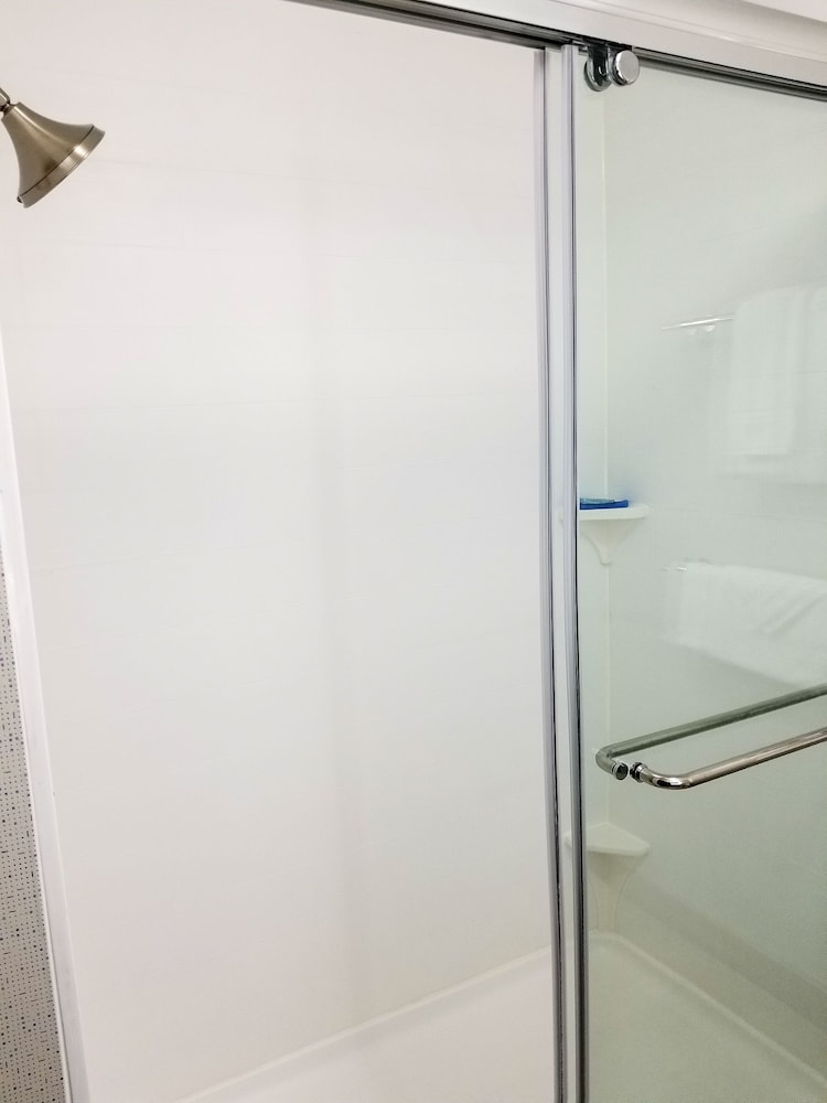Holiday Inn Express & Suites - Charlotte NE - University Area by IHG, Photo 6