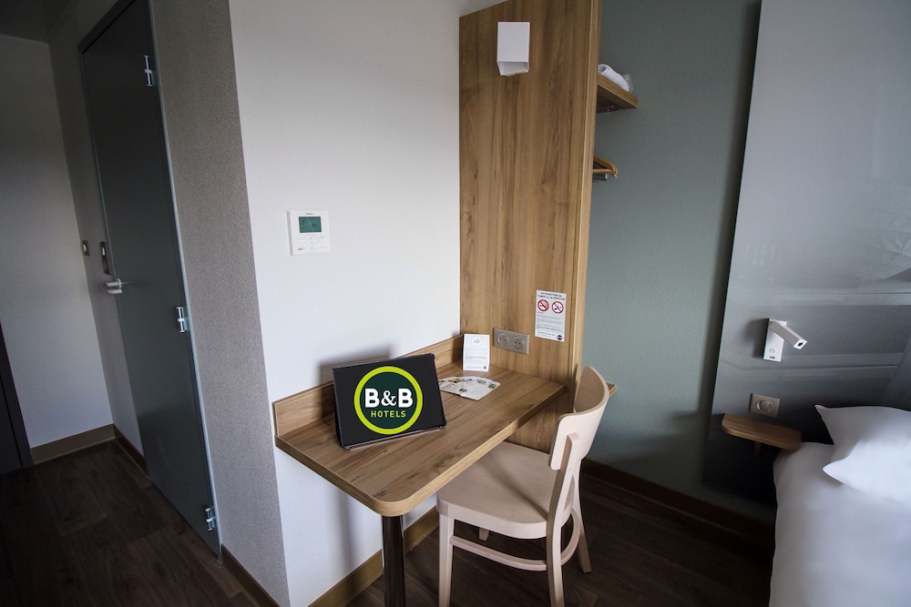 Quadruple Room - Photo 6
