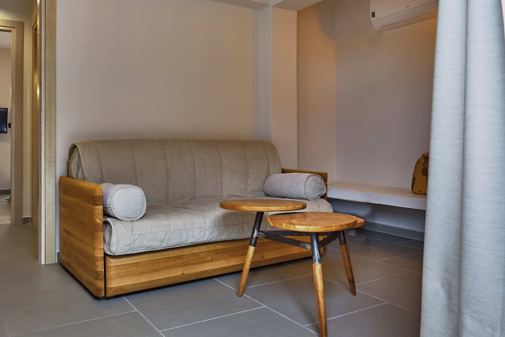 Two Room Suite Sea View Secret Garden