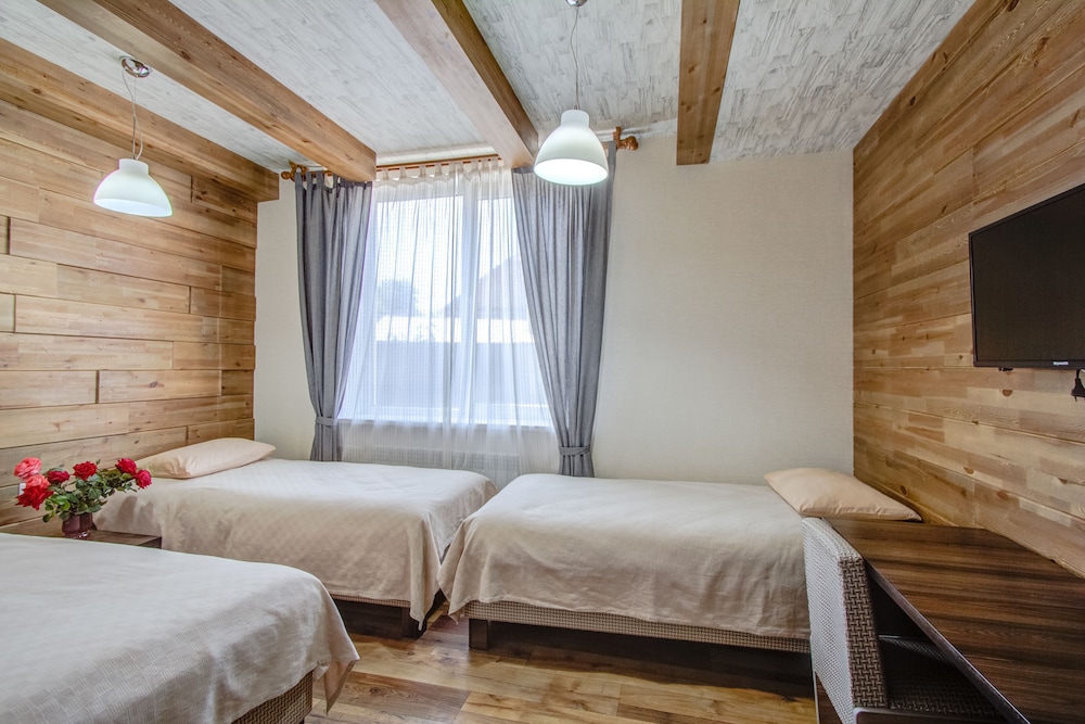 Standard Triple Room, Private Bathroom photo 1
