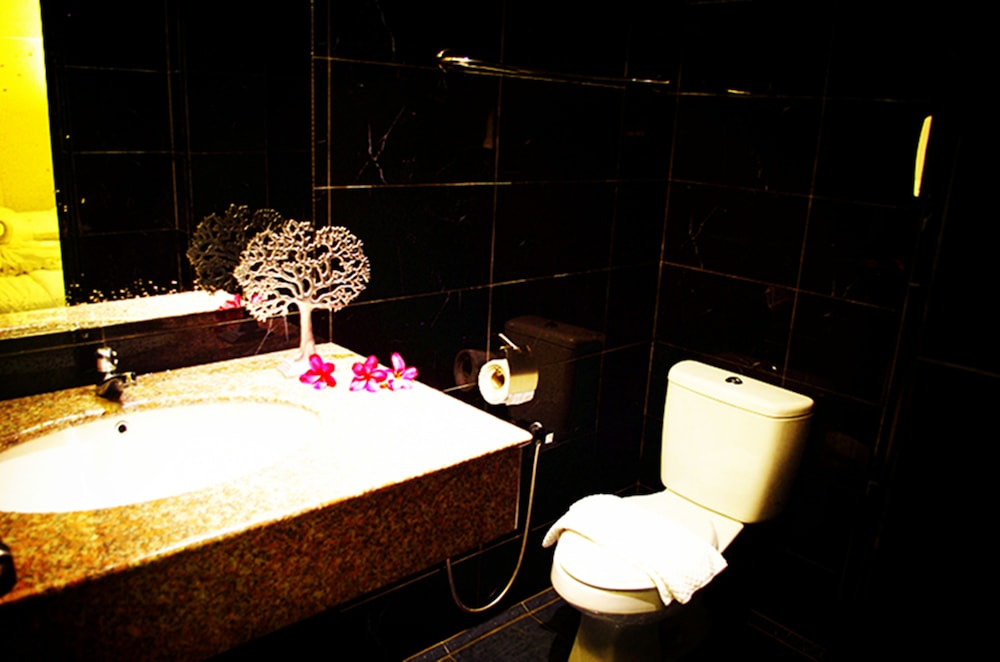 Triple Room, City View photo 3
