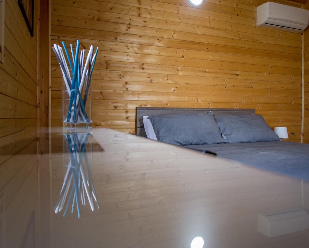 Bungalow photo 1