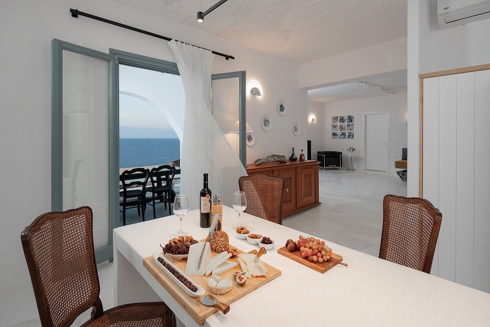 Signature Apartment, Beach View
