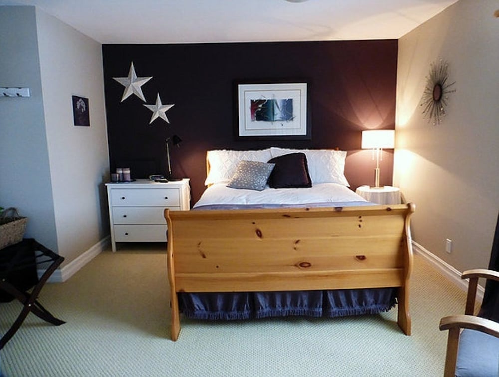 The Sunset Room photo 1