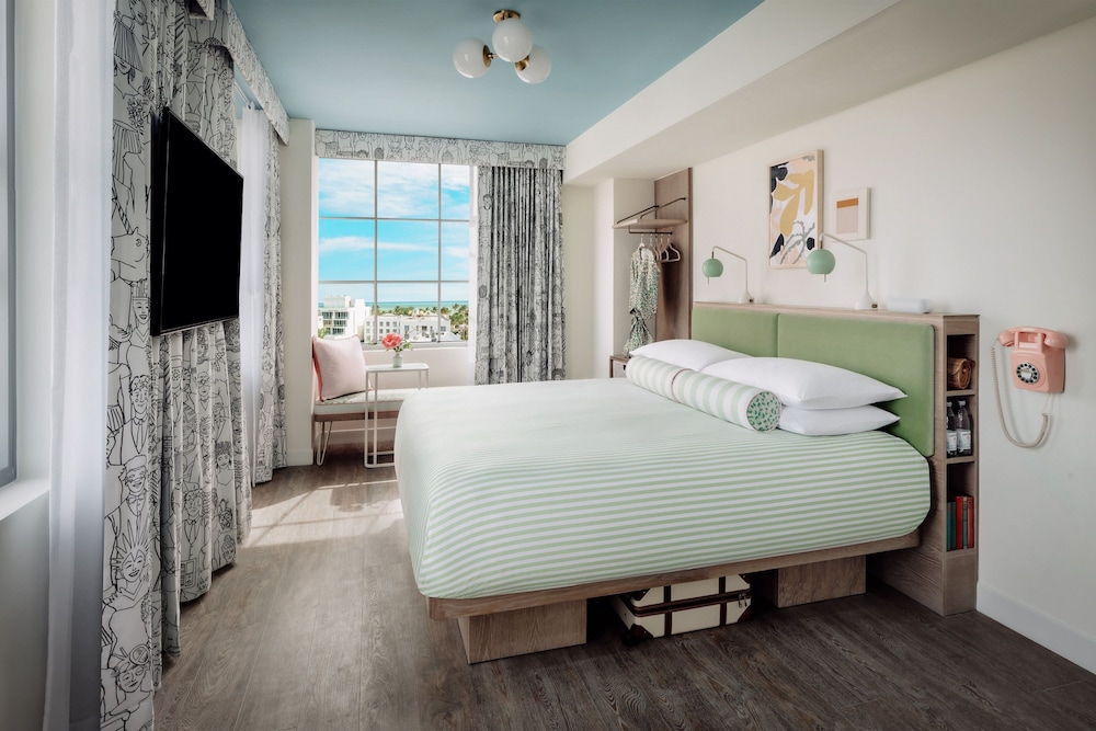 Suite, 1 Bedroom, Ocean View - Photo 9