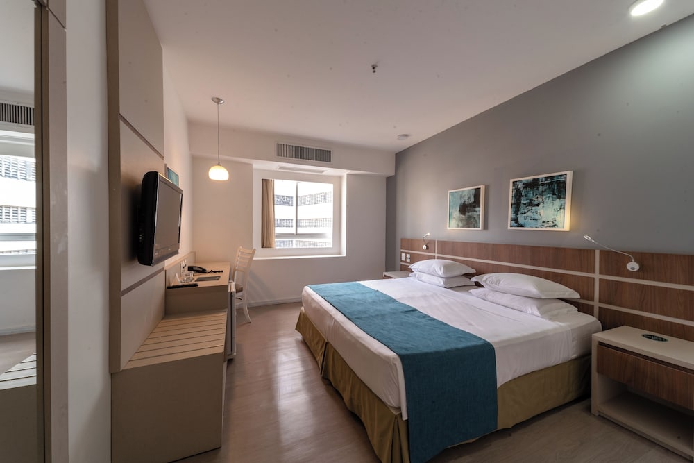 Superior Triple Room, Courtyard View photo 3