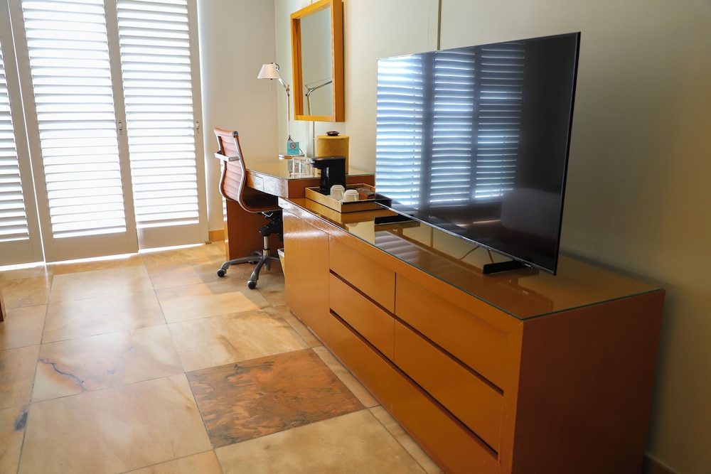 Superior Double Beds  +  Concert Included photo 2