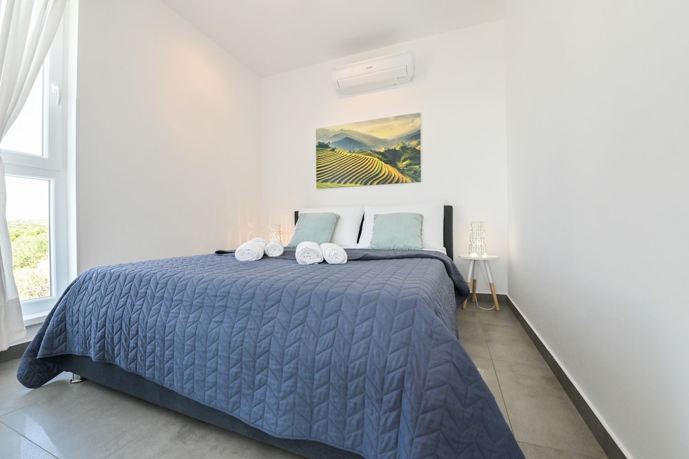 Apartment, 2 Bedrooms, Sea View