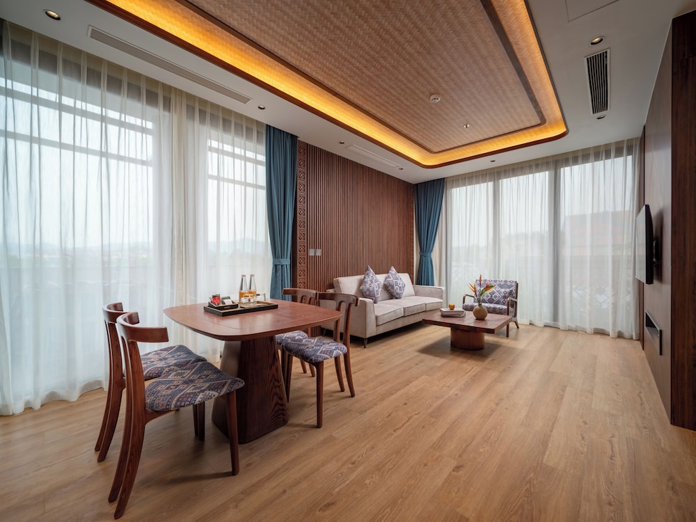 01-Bedroom Deluxe Residence