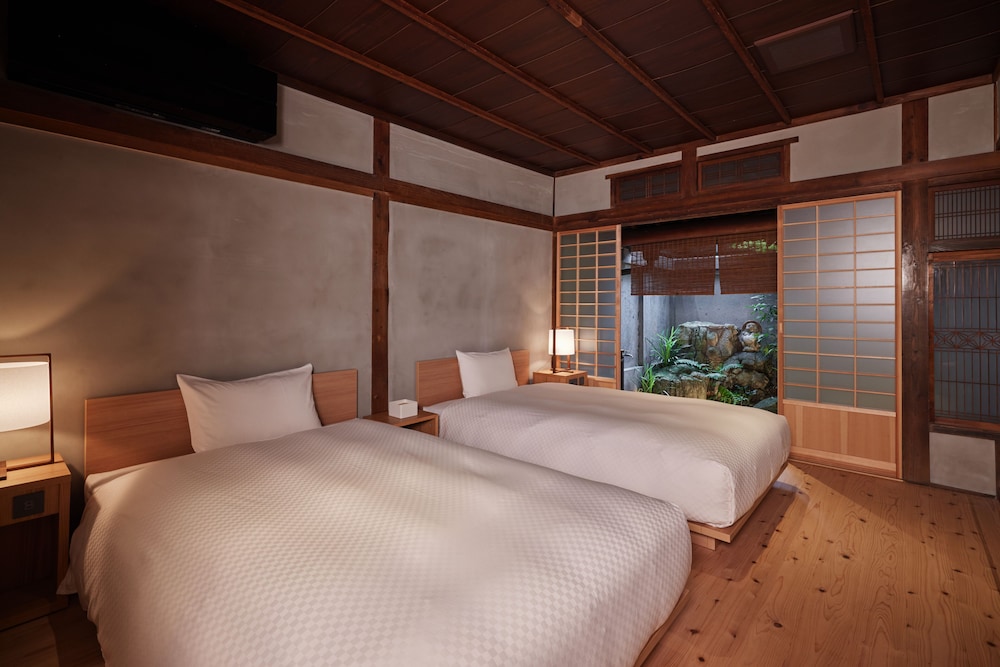 Grand Twin Room