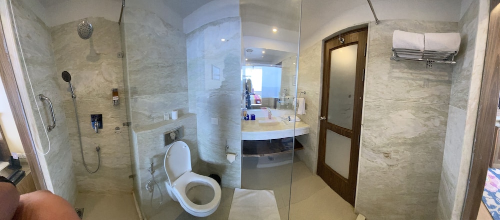 Premier Room (Premier Valley View) - Photo 5
