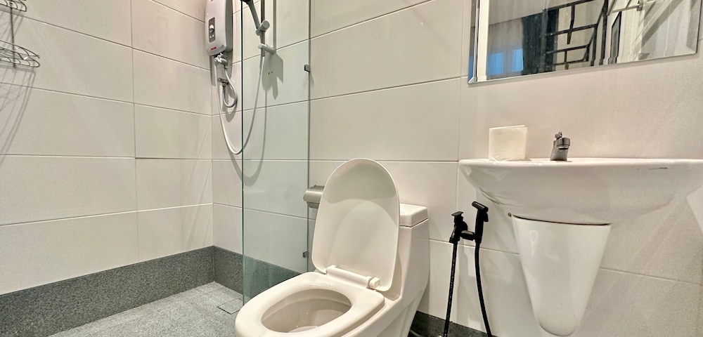 Elite Apartment, 3 Bedrooms, Non Smoking, City View photo 2