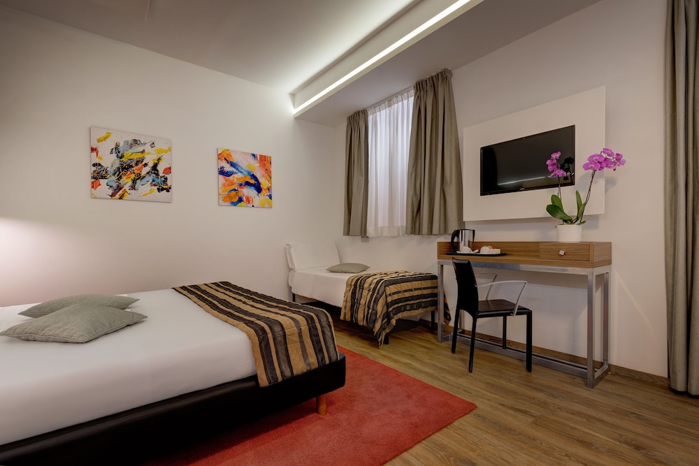 Triple Room photo 3