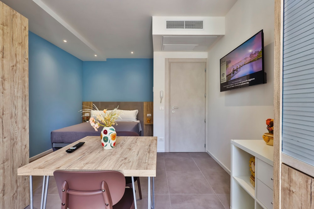 203 - Monolocale Junior, balcone
