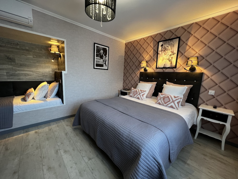 Superior Triple Room photo 1