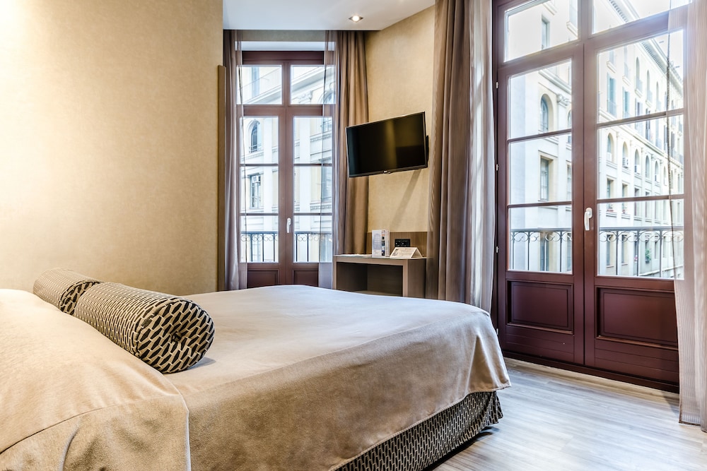 Double Room Single Use