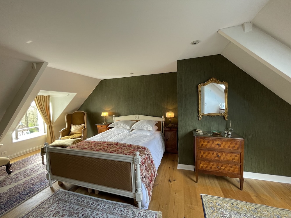 Double or Twin Room, Ensuite, Garden View (Junior Suite) photo 3