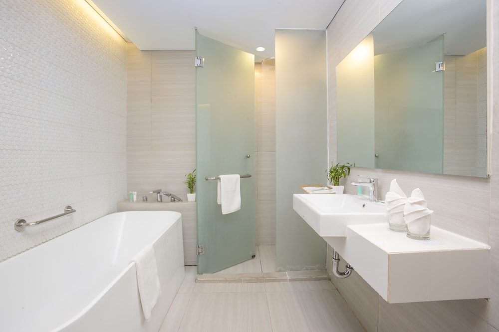 Suite (Breakfast for 2 Pax) photo 2