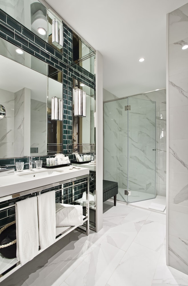 Superior Triple Room, River View