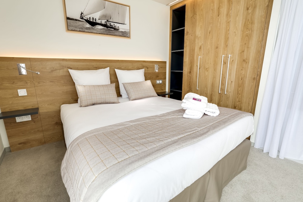 Comfort Room, Sea Facing photo 3