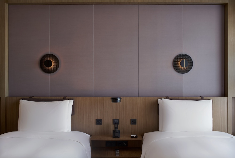 Grand Twin Room - Photo 2