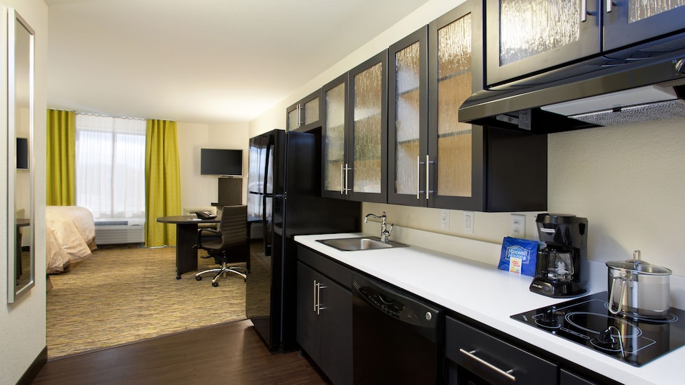 Studio Suite, 2 Queen Beds, Accessible (Mobility) photo 1