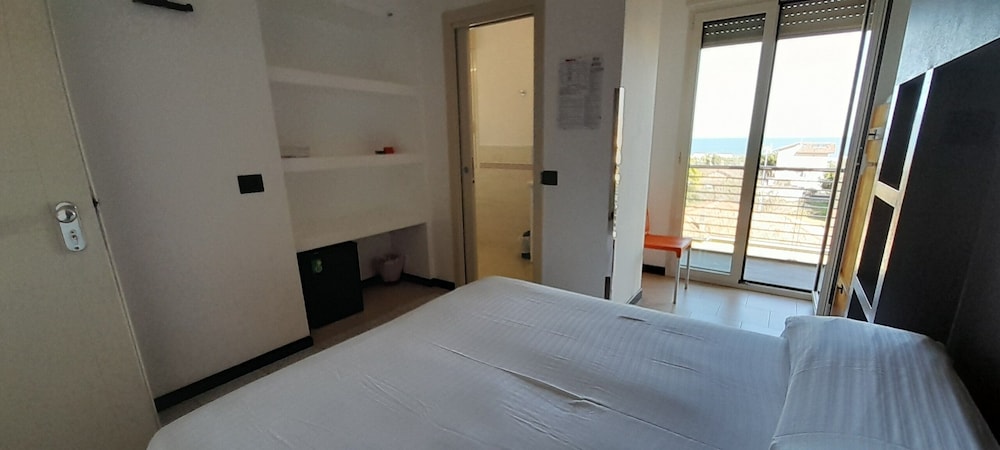 Superior Quadruple Room photo 1