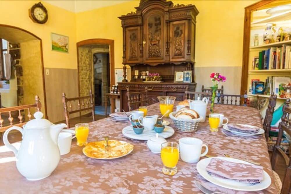 Family Quadruple Room, Garden View - Photo 3