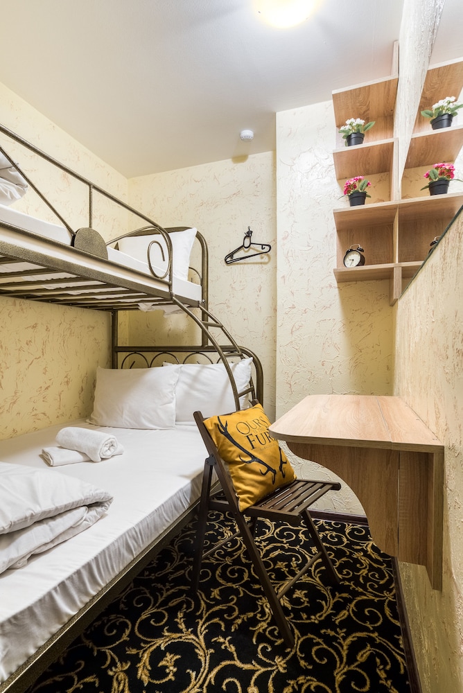 Economy Twin Room