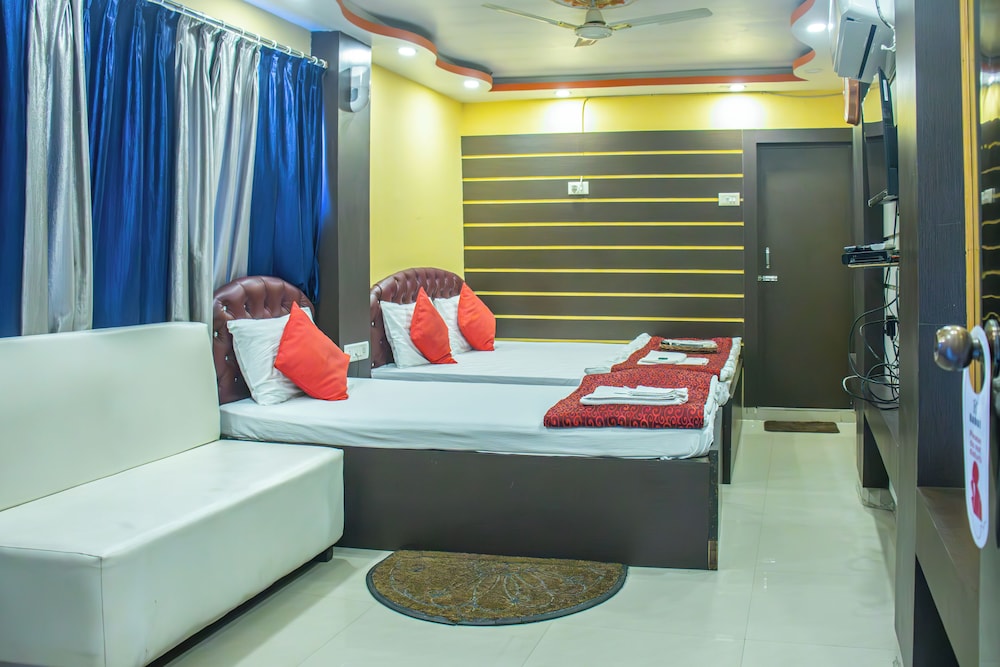 Luxury Triple Room, 1 Bedroom, Smoking photo 1