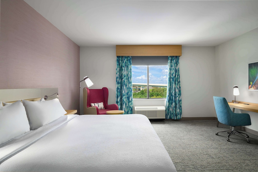 Available room
