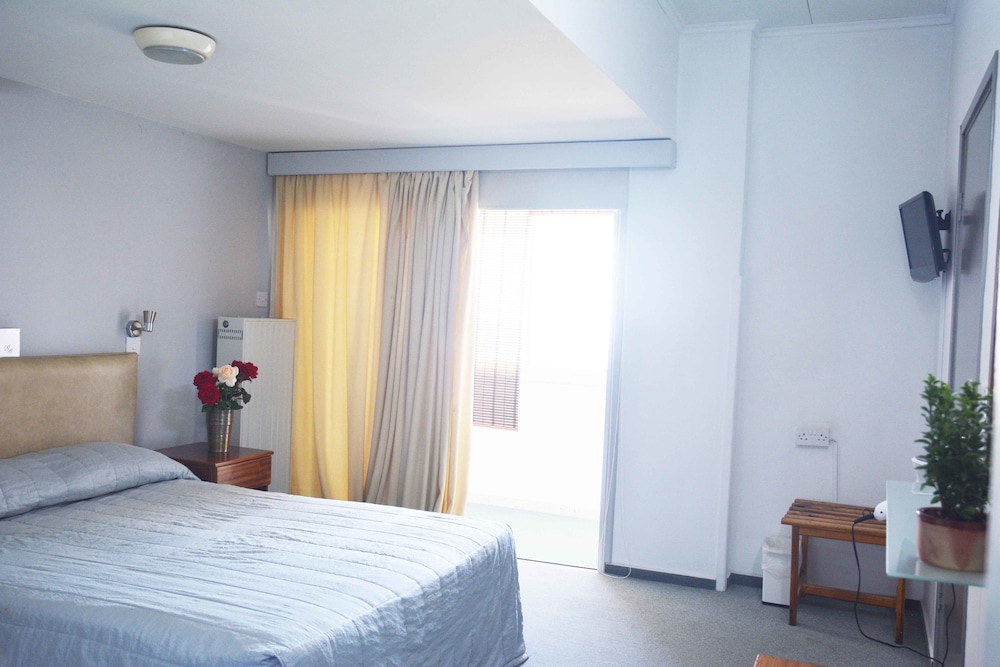 Family Triple Room