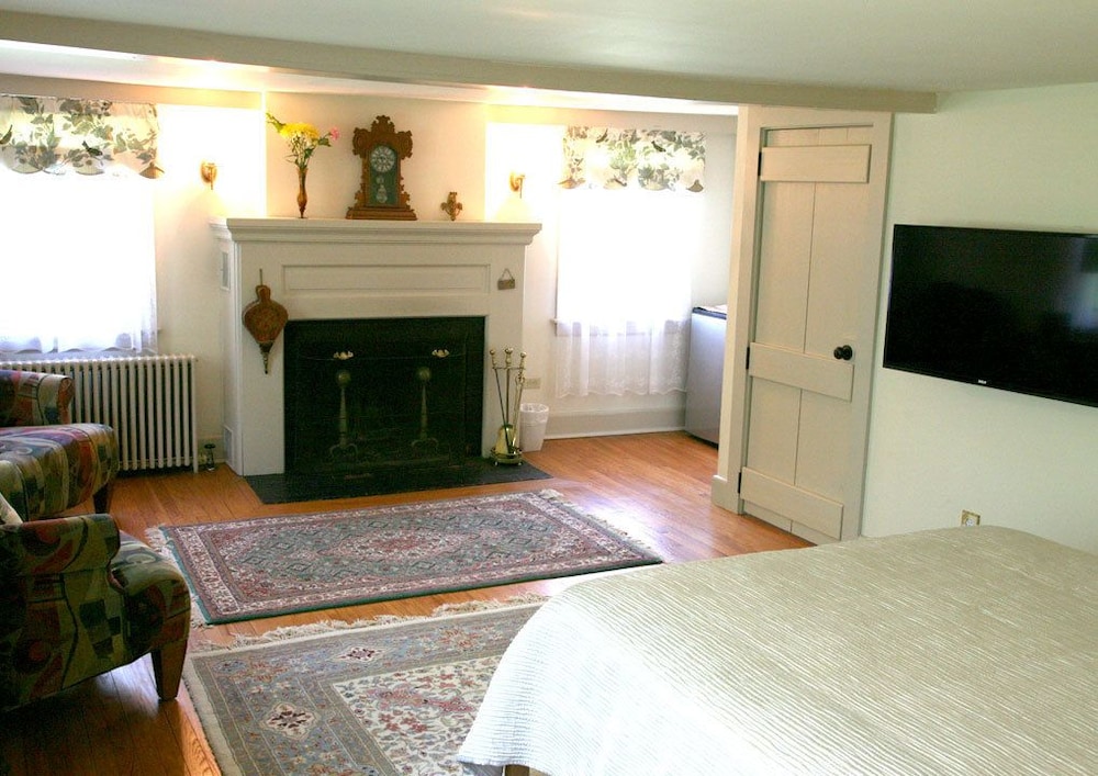 Double Room, Fireplace, Garden View photo 2