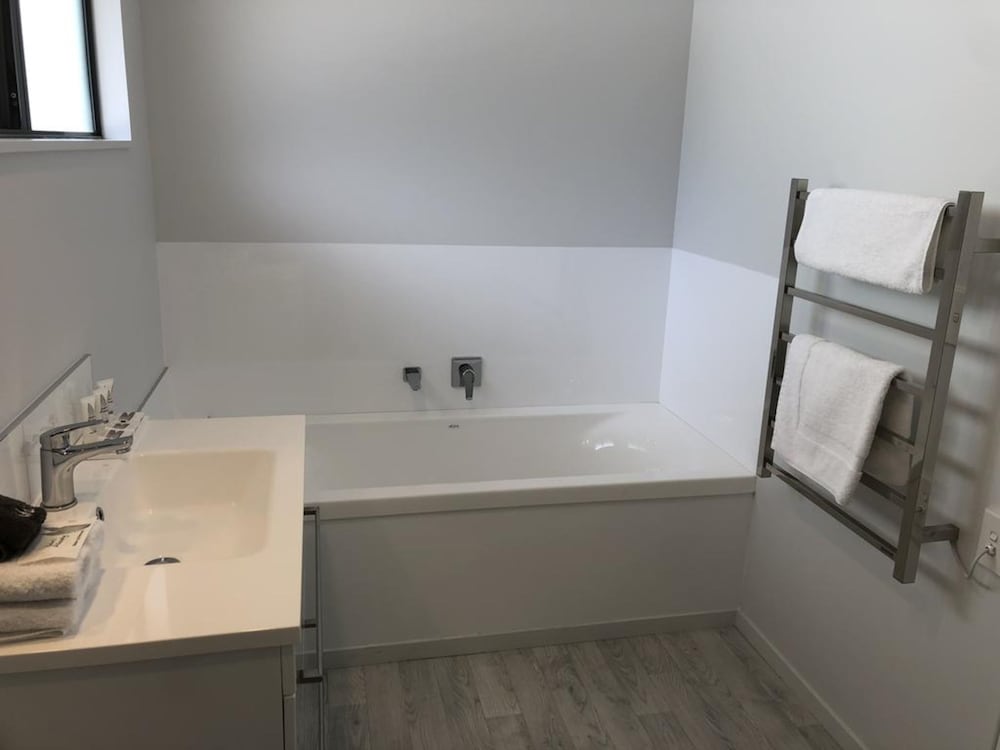 One Bedroom Suite - Photo 12