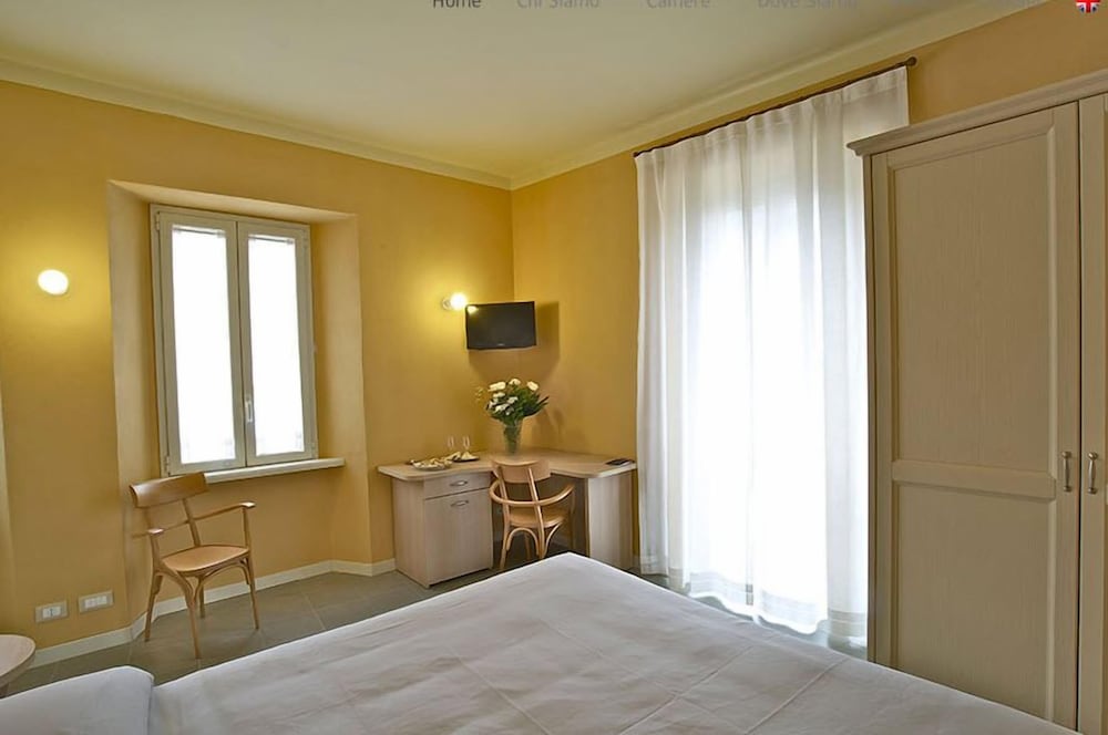 Double Room, 1 Double or 2 Twin Beds, Balcony photo 1
