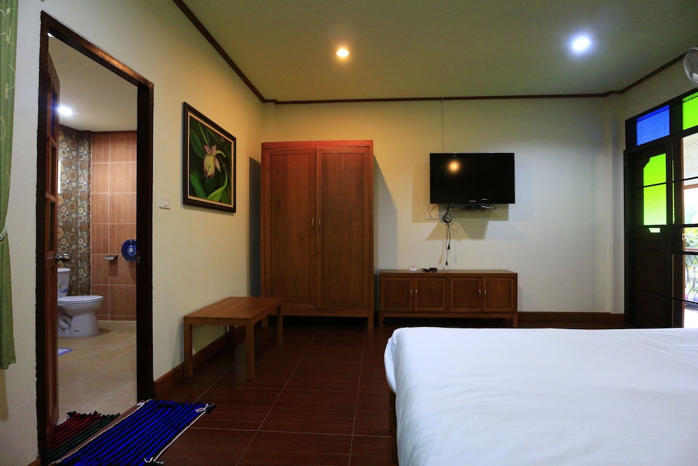 Double Room with Garden View - Photo 4