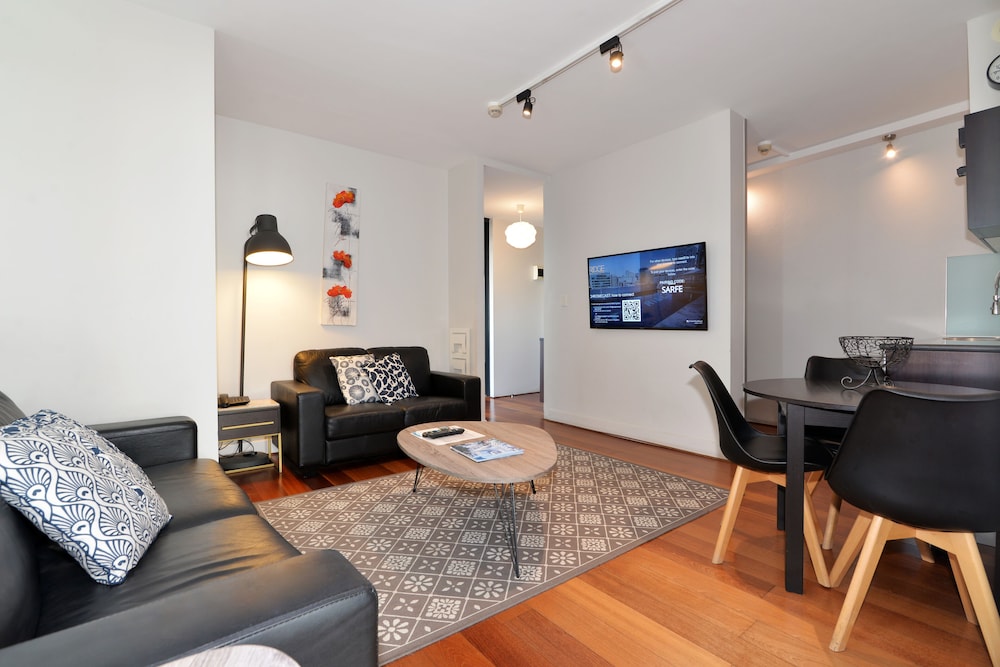 Apartment, 2 Bedrooms photo 3